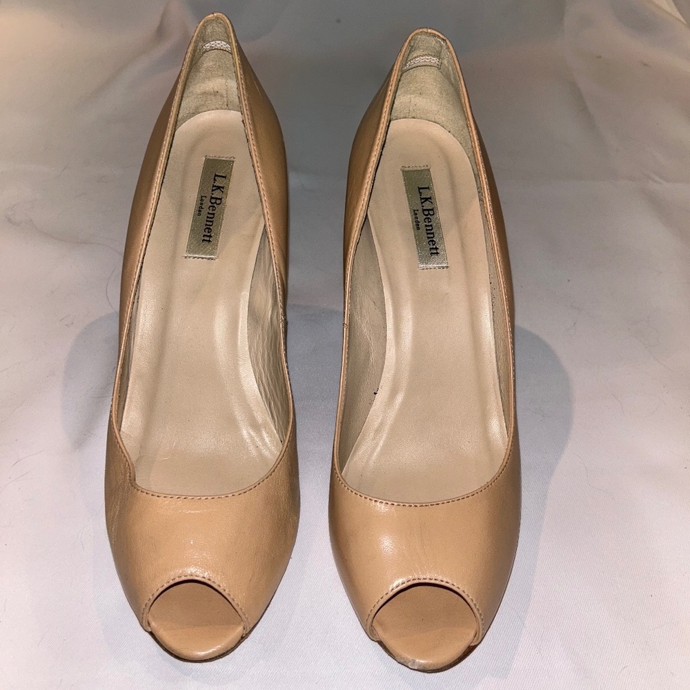 L.K. Bennett Nude wedges
